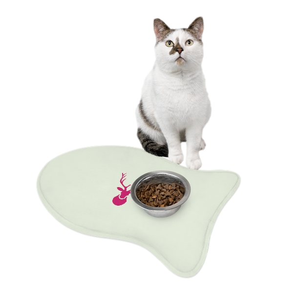 Caribou Pet Feeding Mat